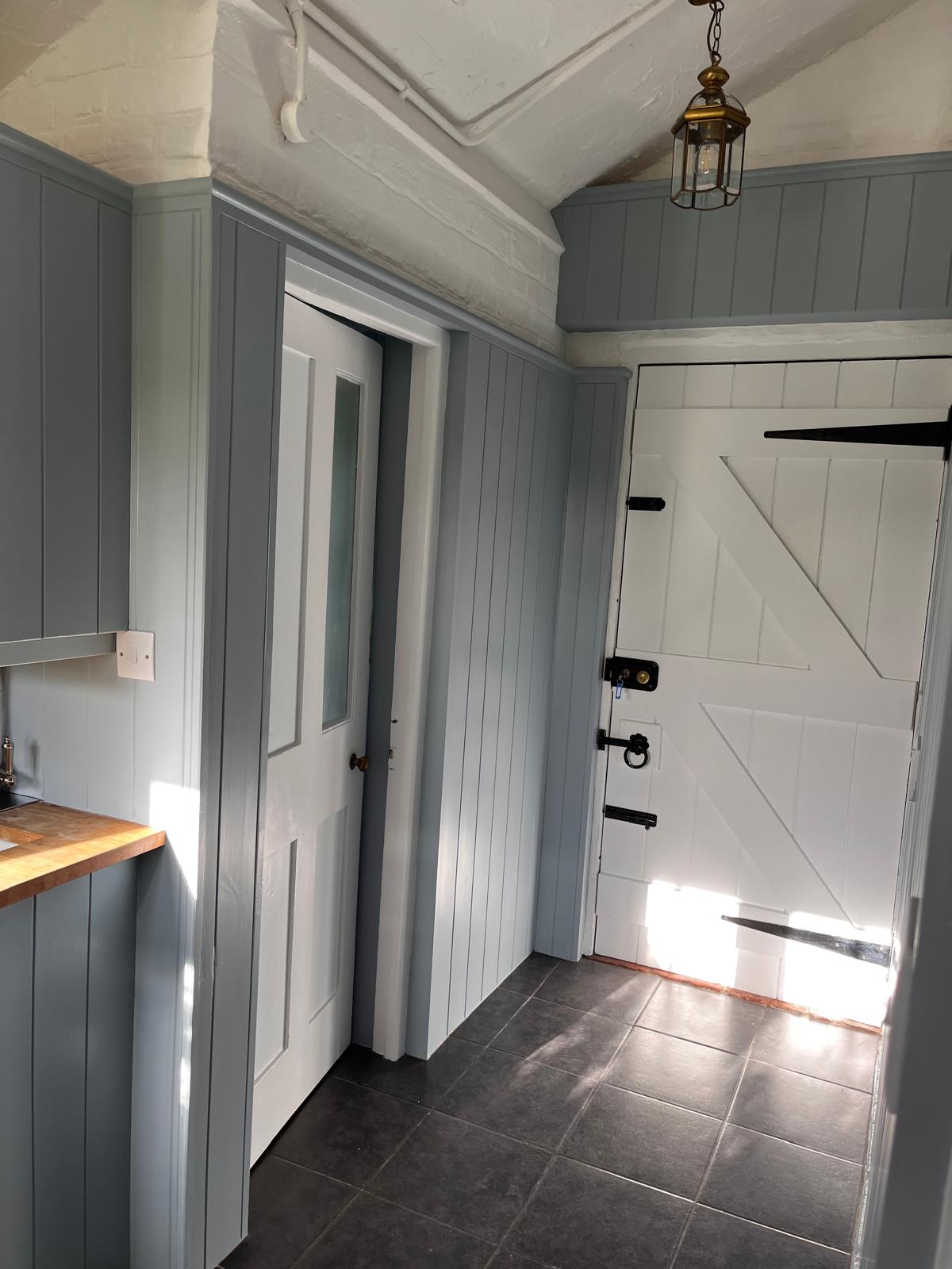 Hallway & Toilet - Image 2